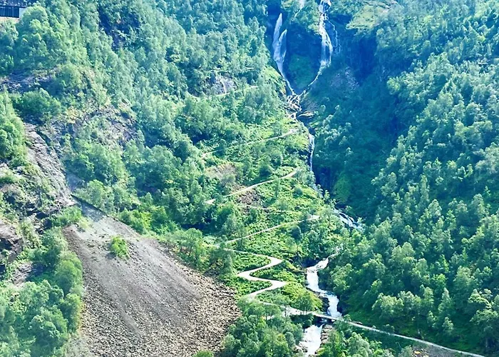 Vatnahalsen Hoyfjellshotell Hotel