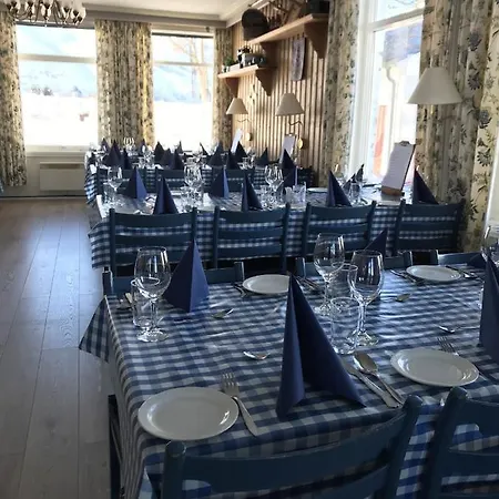 Vatnahalsen Hoyfjellshotell